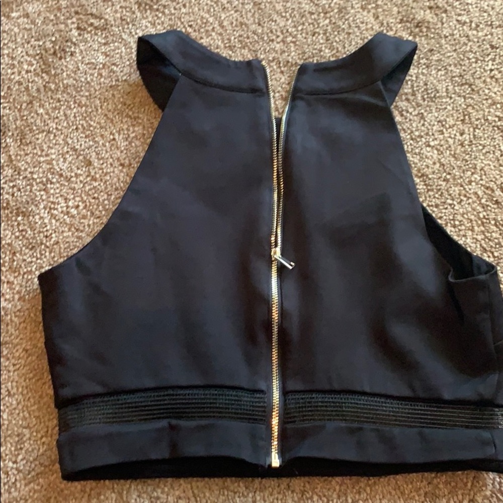 BEBE crop Top - Picture 3 of 3